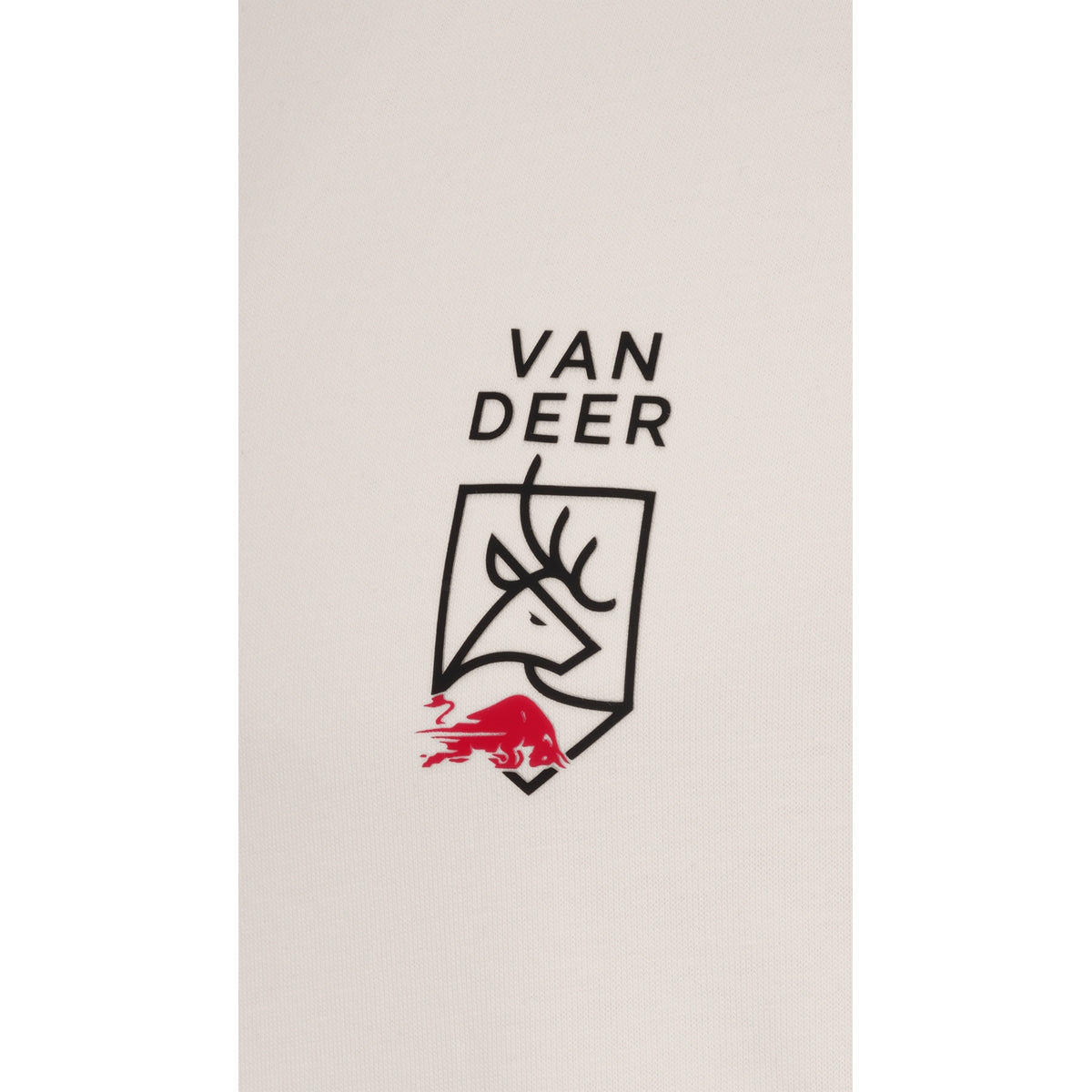 VAN DEER Essential T-Shirt in off-white, close-up of the chest print