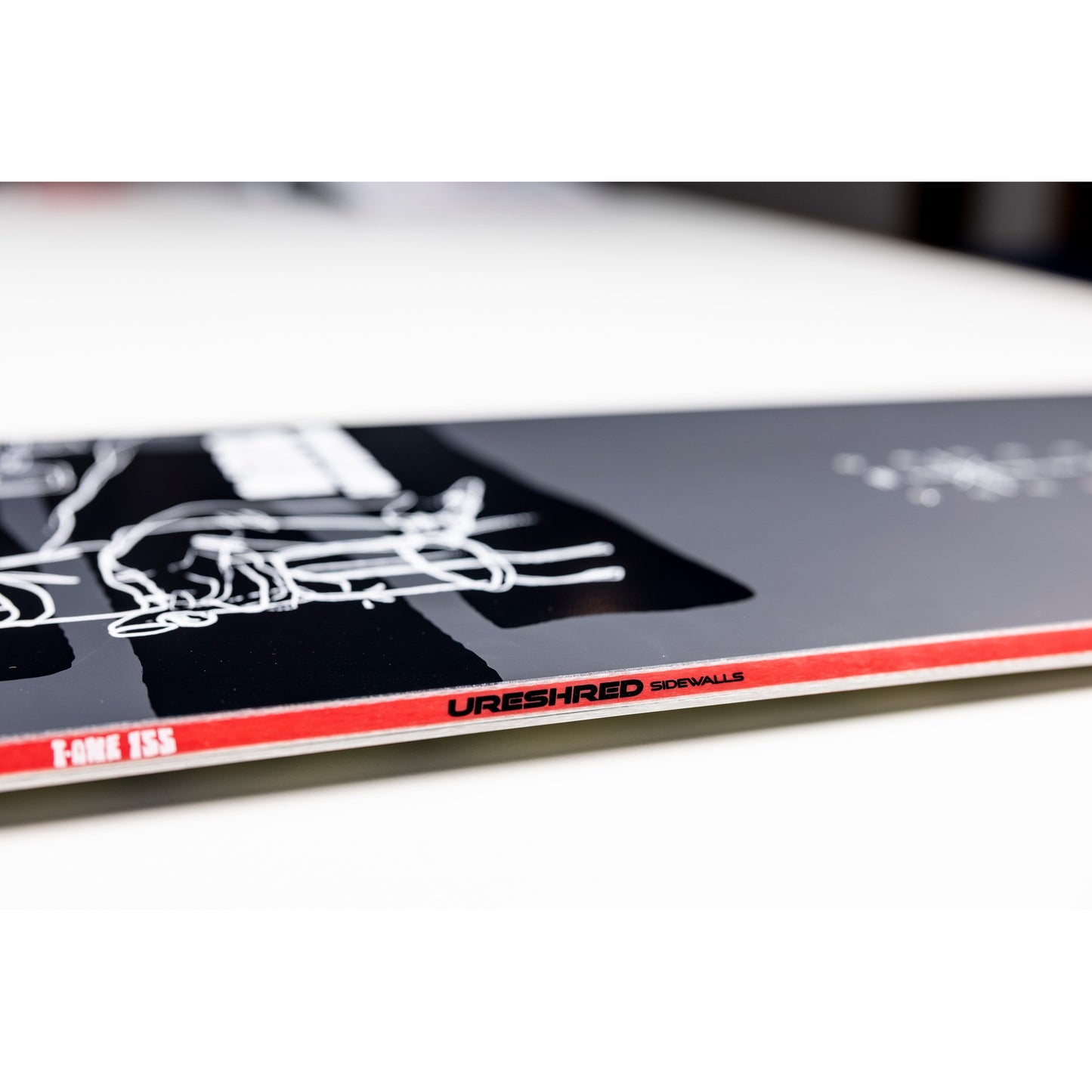 Nitro T1 2027 detail