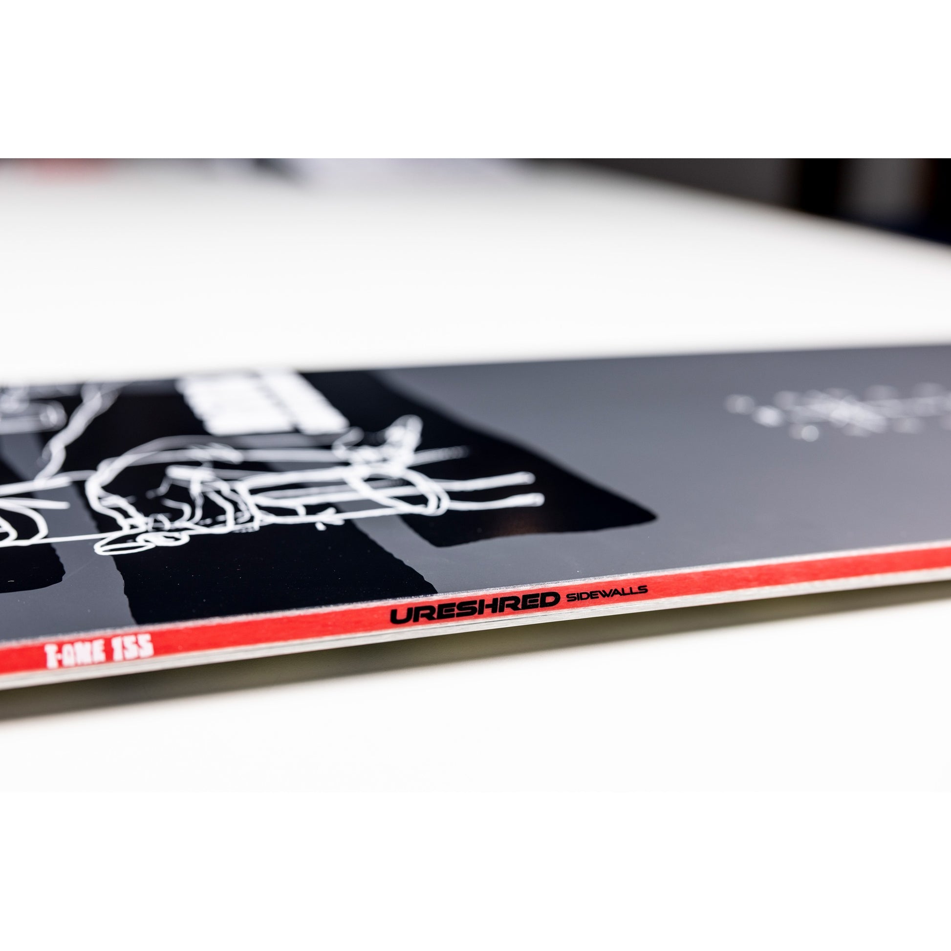 Nitro T1 2027 detail