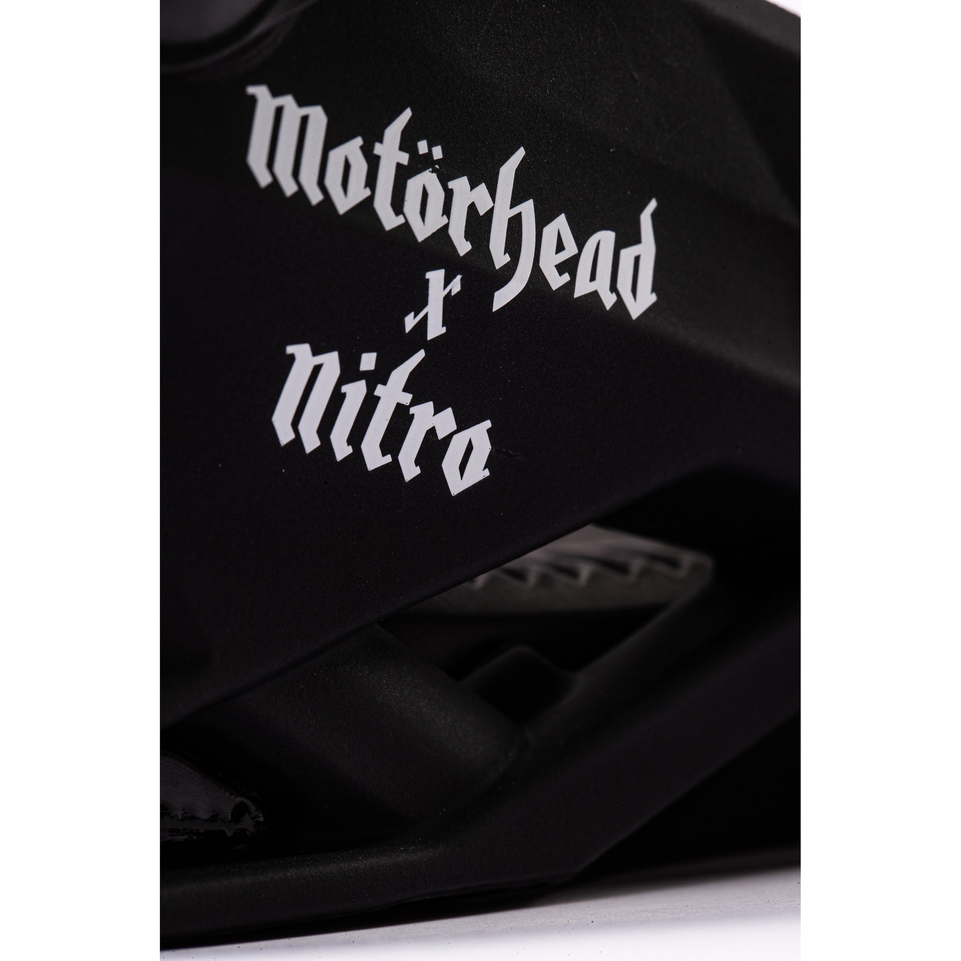 Nitro One Bindings 2027 detail - NITRO X MOTORHEAD