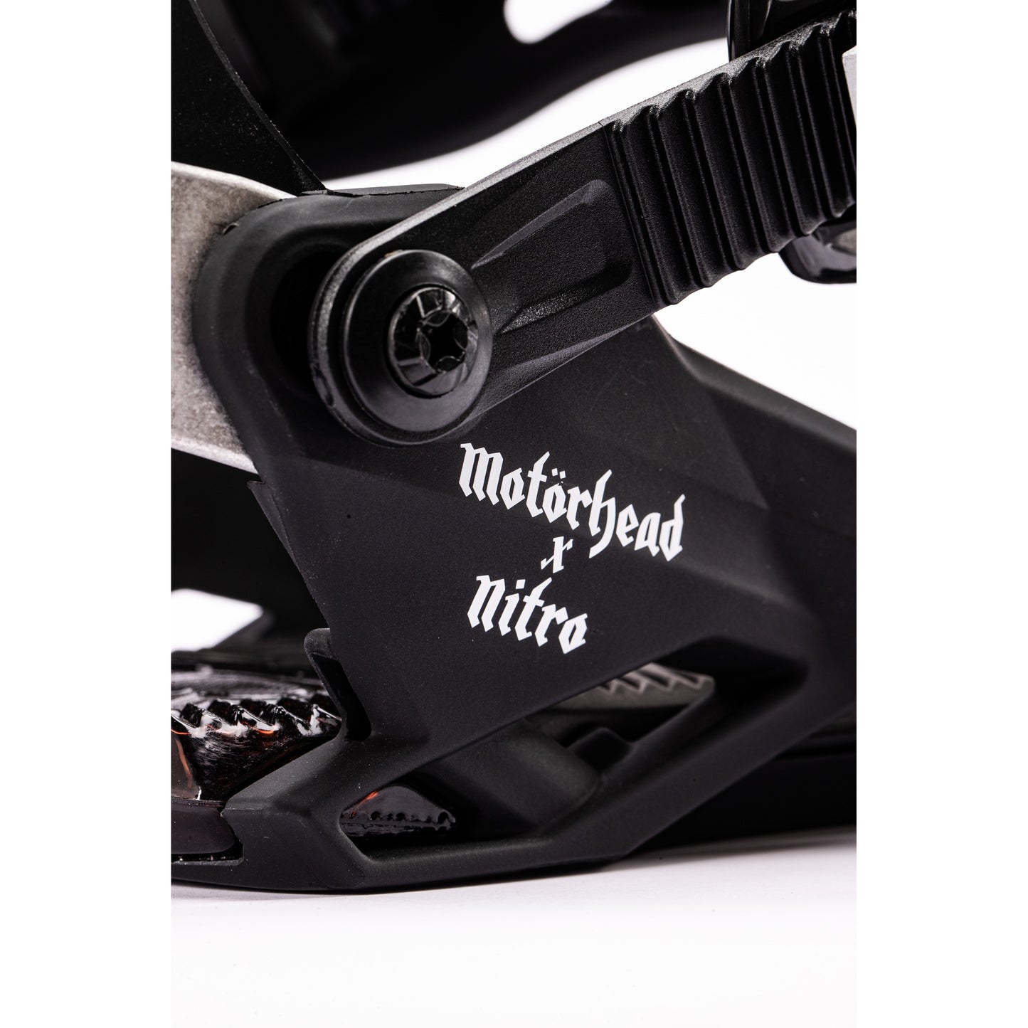 Nitro One Bindings 2027 detail - NITRO X MOTORHEAD