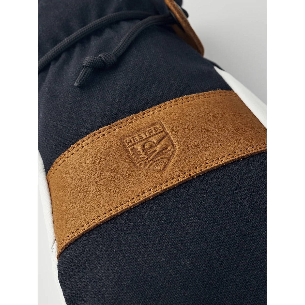 Hestra Voss CZone Mitt — Hestra ski mitt