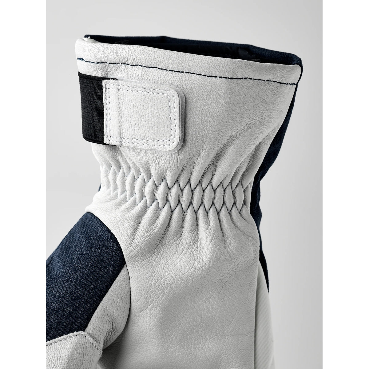 Hestra Powder Short — Hestra ski glove