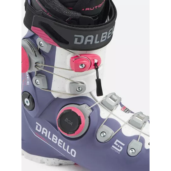 Upper cuff of the Dalbello Veloce Space 105 W Dual in close-up, Dalbello logo and pink BOA dial