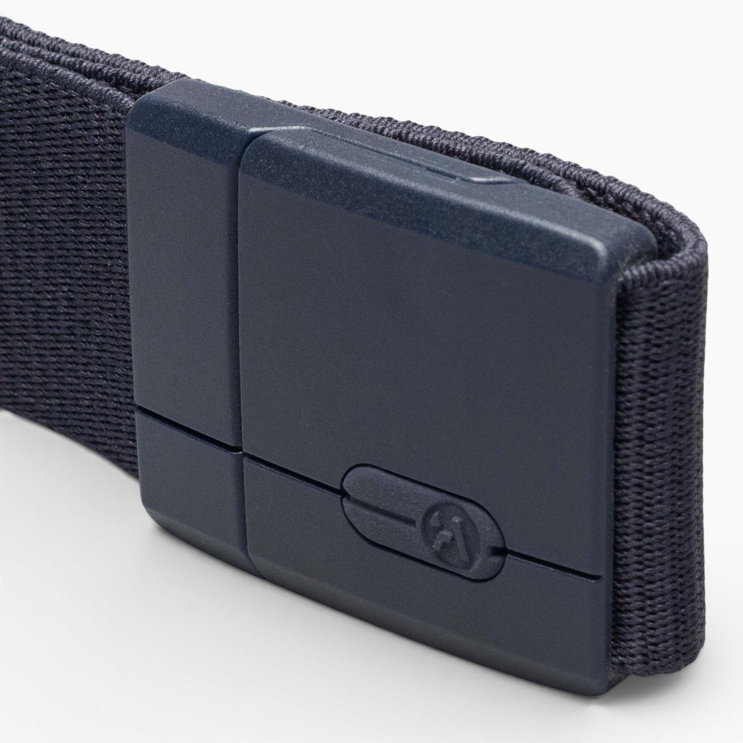 Arcade Aero Mag Belt in Navy — buckle, back