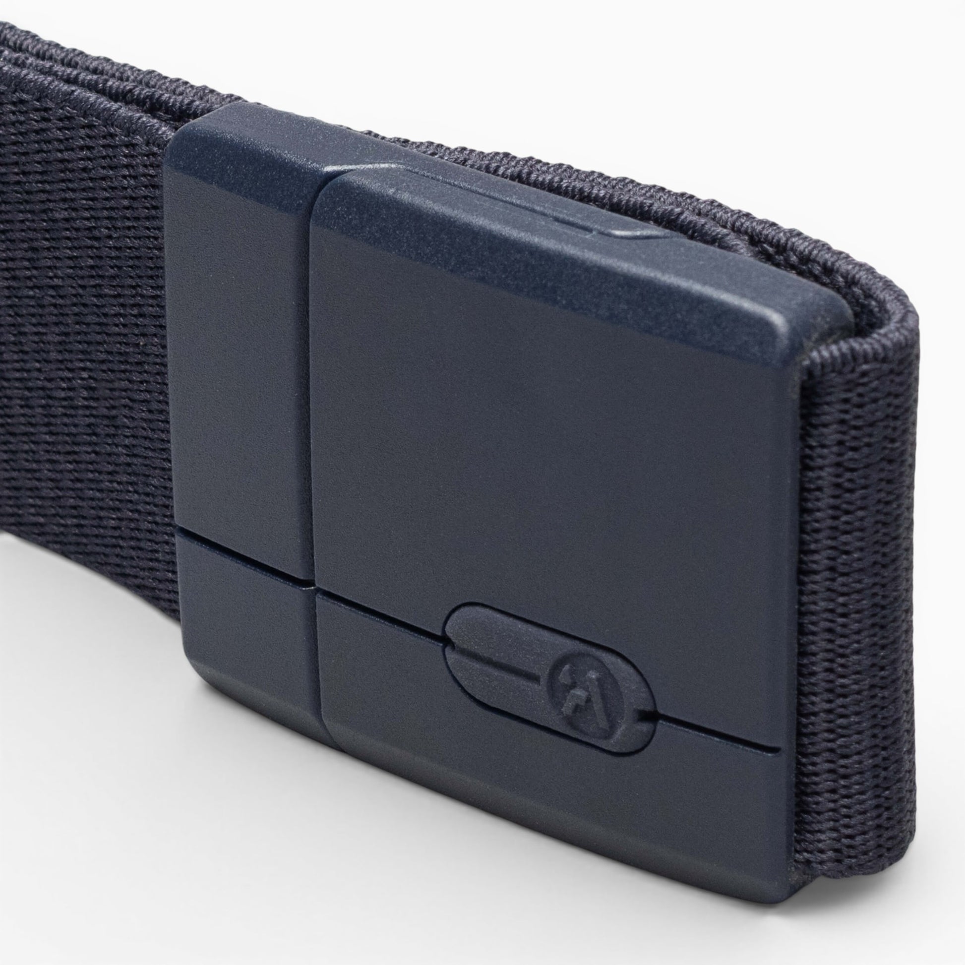 Arcade Aero Mag Belt in Navy — buckle, back