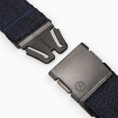 Arcade Atlas Belt in Heather Navy — buckle, front