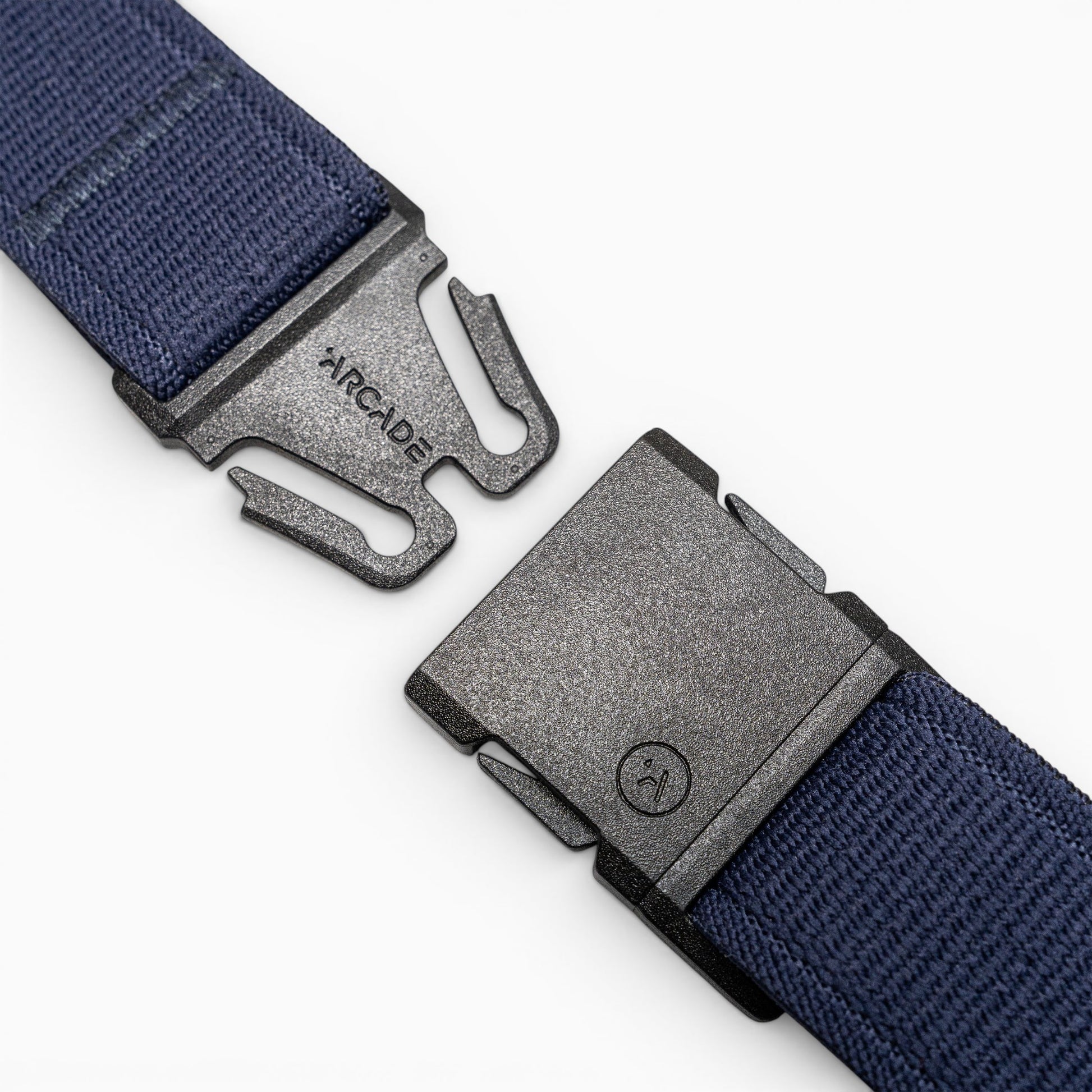 Arcade Atlas Youth Belt in Navy — buckle, front