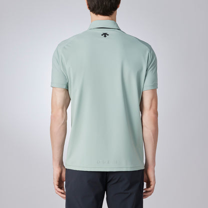 Descente Half-Zip Short-Sleeved Shirt