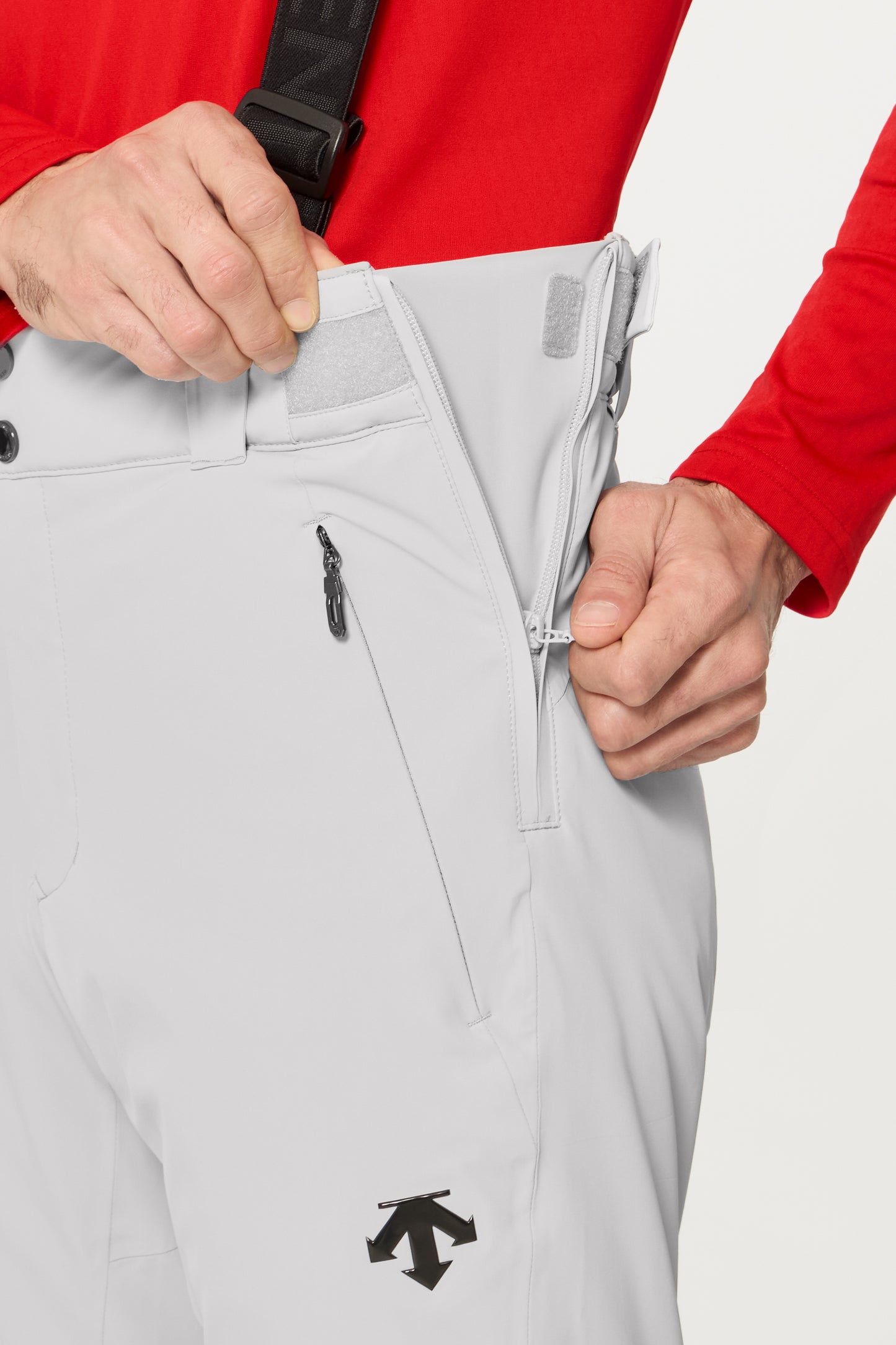 Descente Swiss Pants, Gray Red