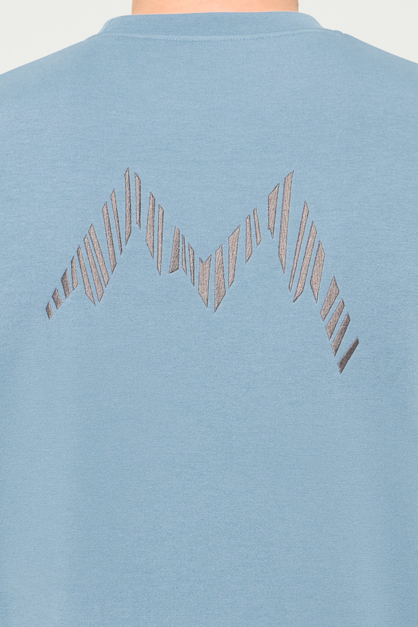 Descente Tech Sweat Shirt, Cloud Blue
