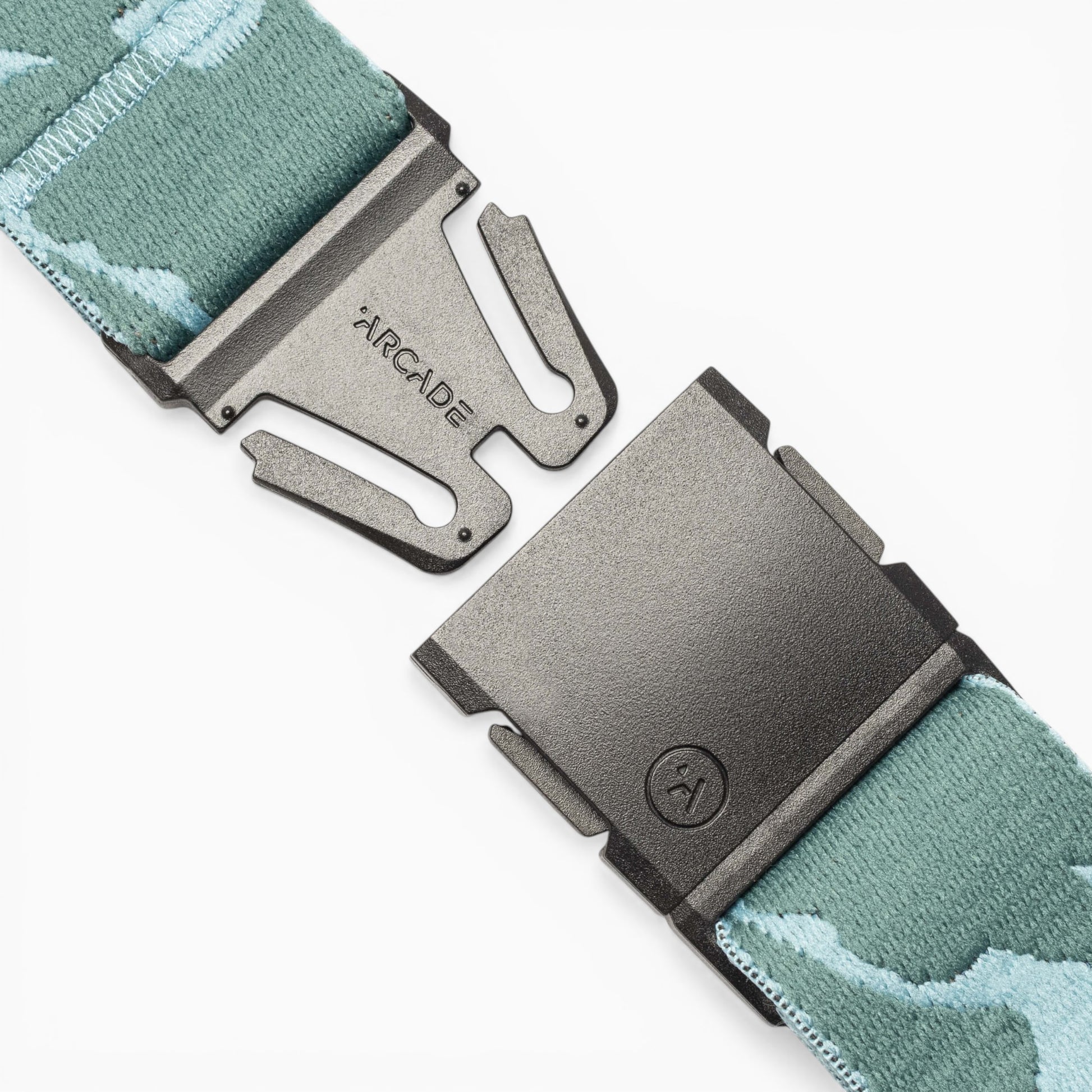 Arcade High Fives Duck Camo Belt in Cove — buckle, back