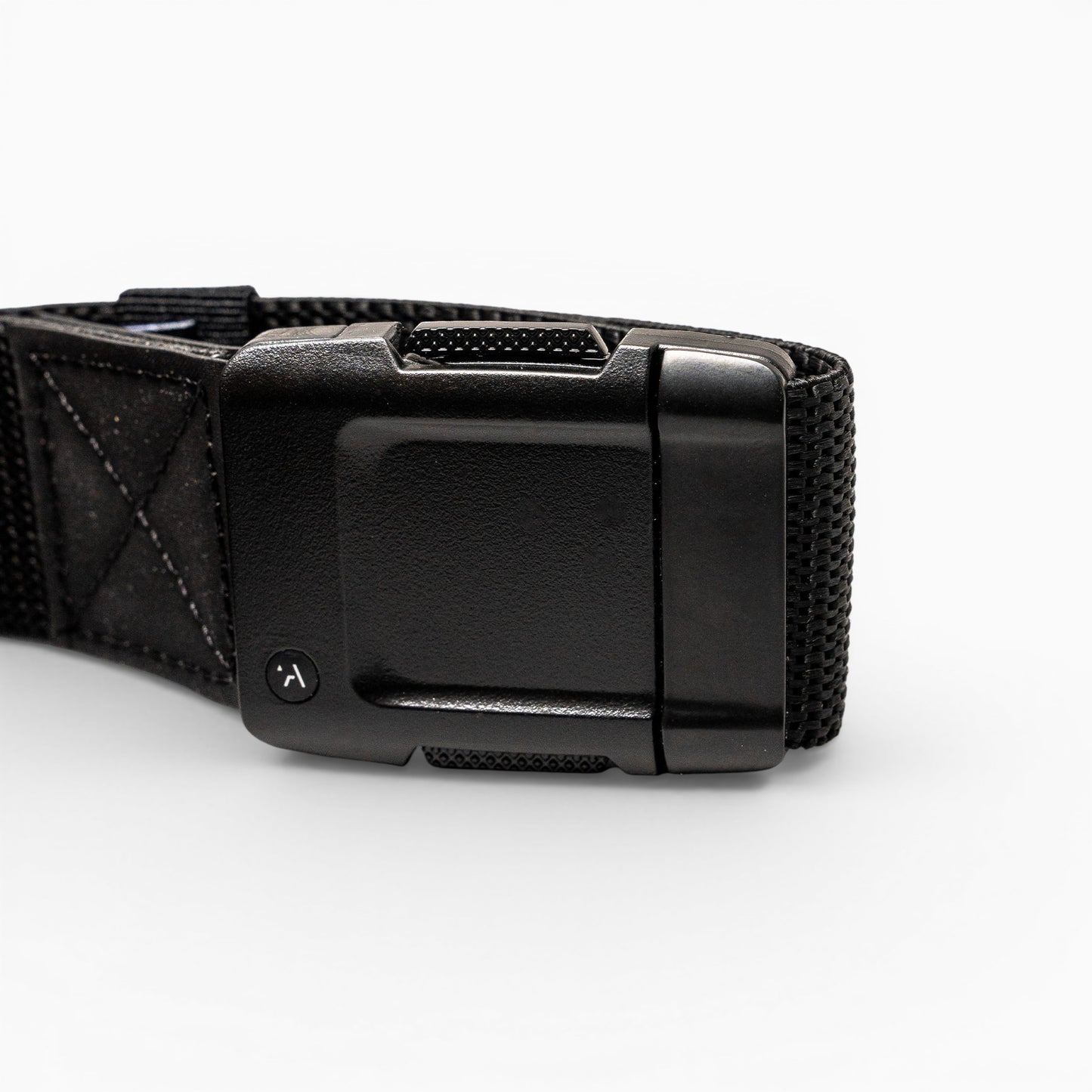 Arcade Motion Belt in Black/Black — buckle, back