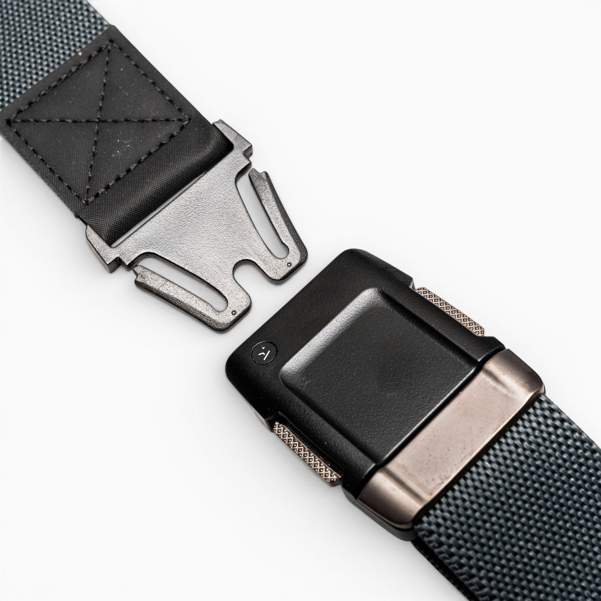 Arcade Motion Belt in Charcoal/Gunmetal — buckle, front