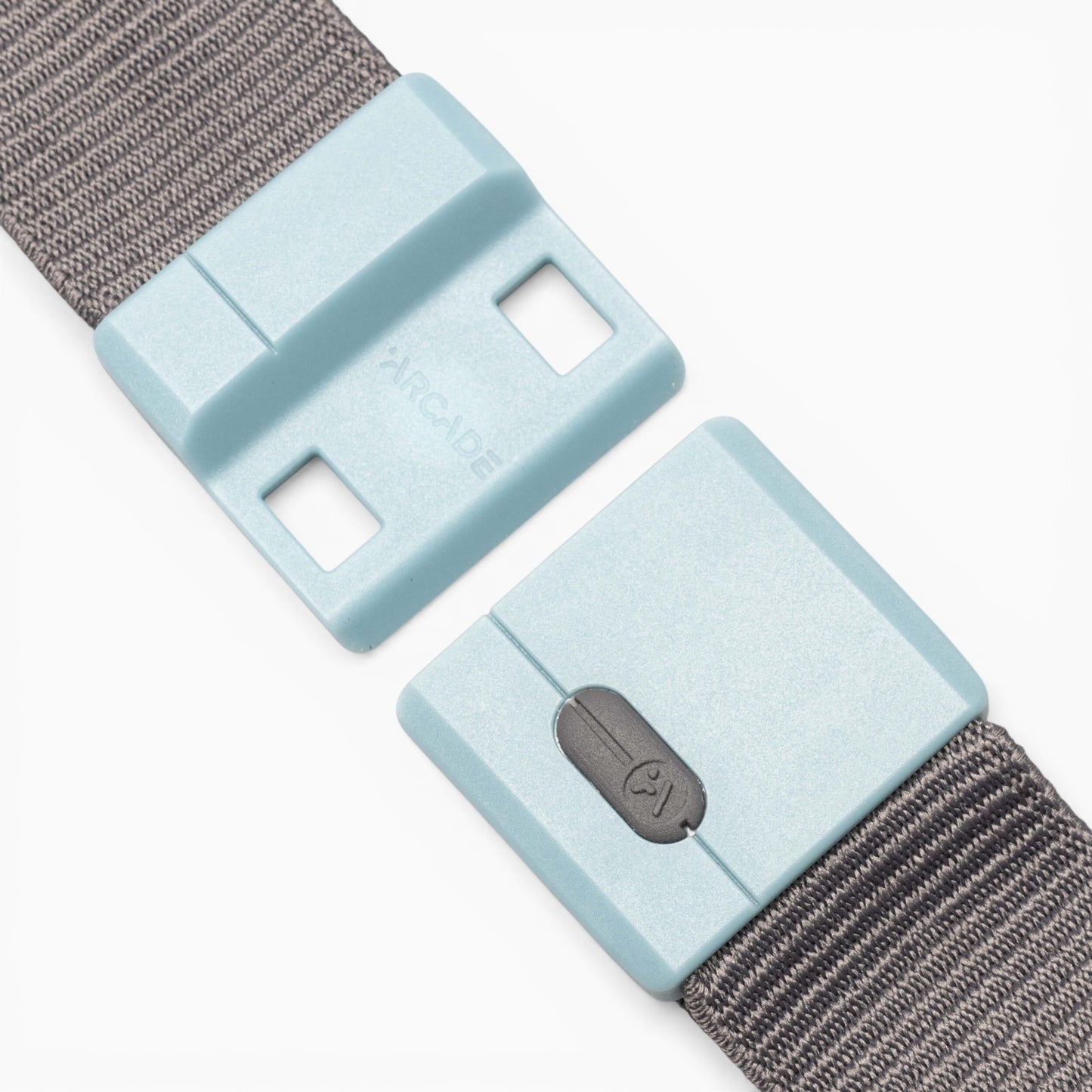 Arcade Polar Mag Belt in Charcoal/Cove — buckle, front