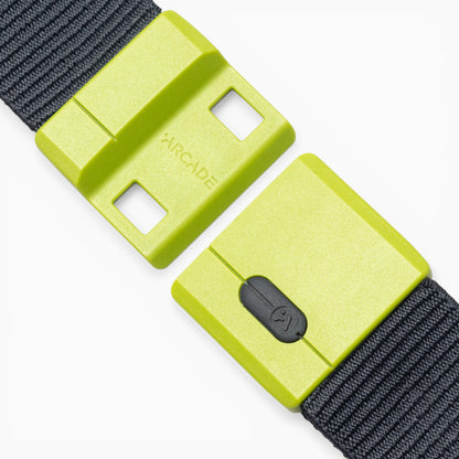 Arcade Polar Mag Belt in Navy/Clover — buckle, front